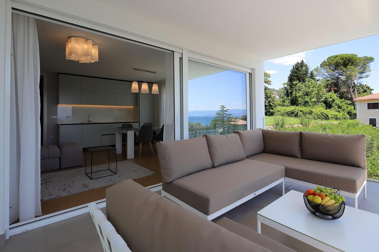 New Apartment With Swimming Pool Near The Beach Ičići Εξωτερικό φωτογραφία
