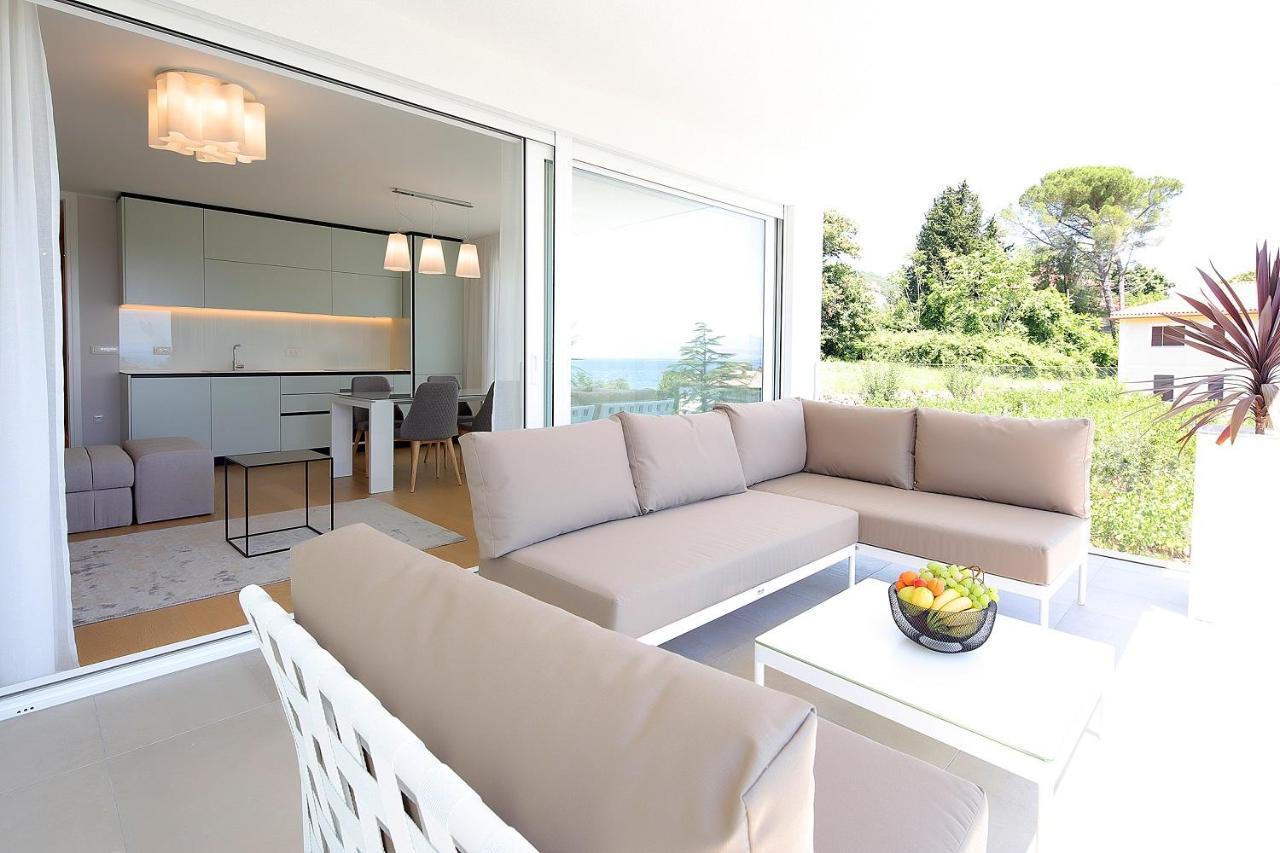 New Apartment With Swimming Pool Near The Beach Ičići Εξωτερικό φωτογραφία