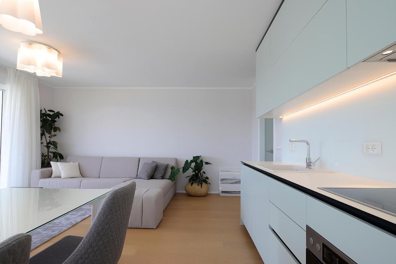 New Apartment With Swimming Pool Near The Beach Ičići Εξωτερικό φωτογραφία
