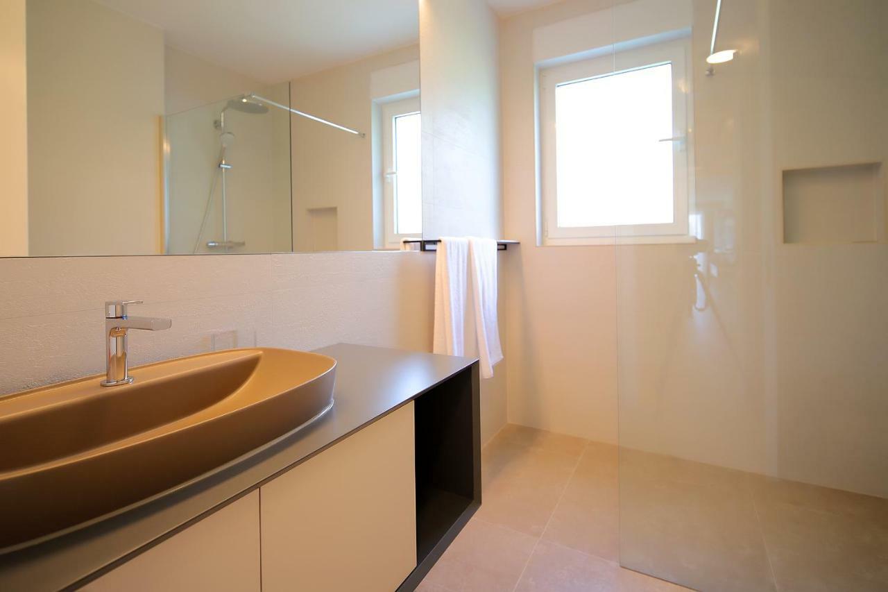 New Apartment With Swimming Pool Near The Beach Ičići Εξωτερικό φωτογραφία