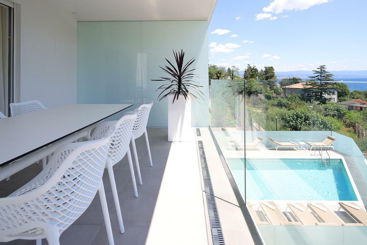 New Apartment With Swimming Pool Near The Beach Ičići Εξωτερικό φωτογραφία