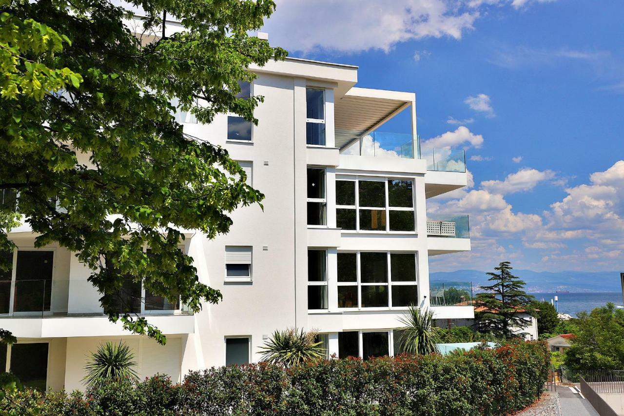 New Apartment With Swimming Pool Near The Beach Ičići Εξωτερικό φωτογραφία
