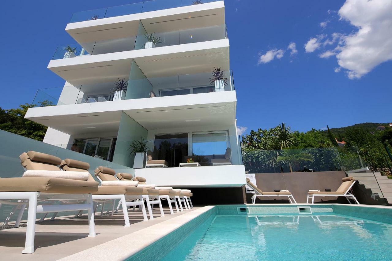 New Apartment With Swimming Pool Near The Beach Ičići Εξωτερικό φωτογραφία